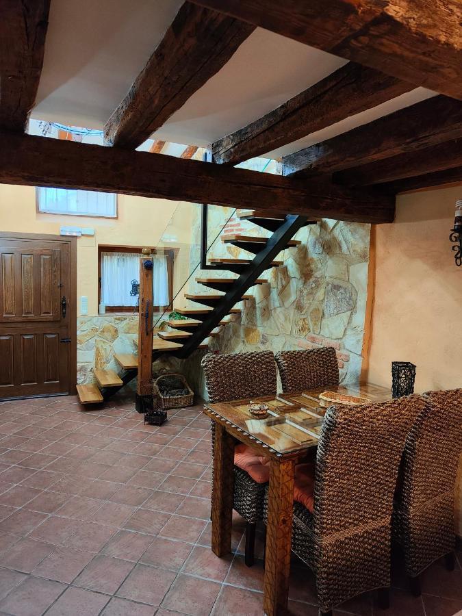 Maison d'hôtes Casa Vieja Tabanera A 8 Min De Segoia à Tabanera del Monte Extérieur photo